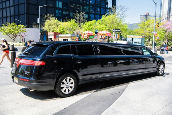 Airport Limo Service Airport Limo Service